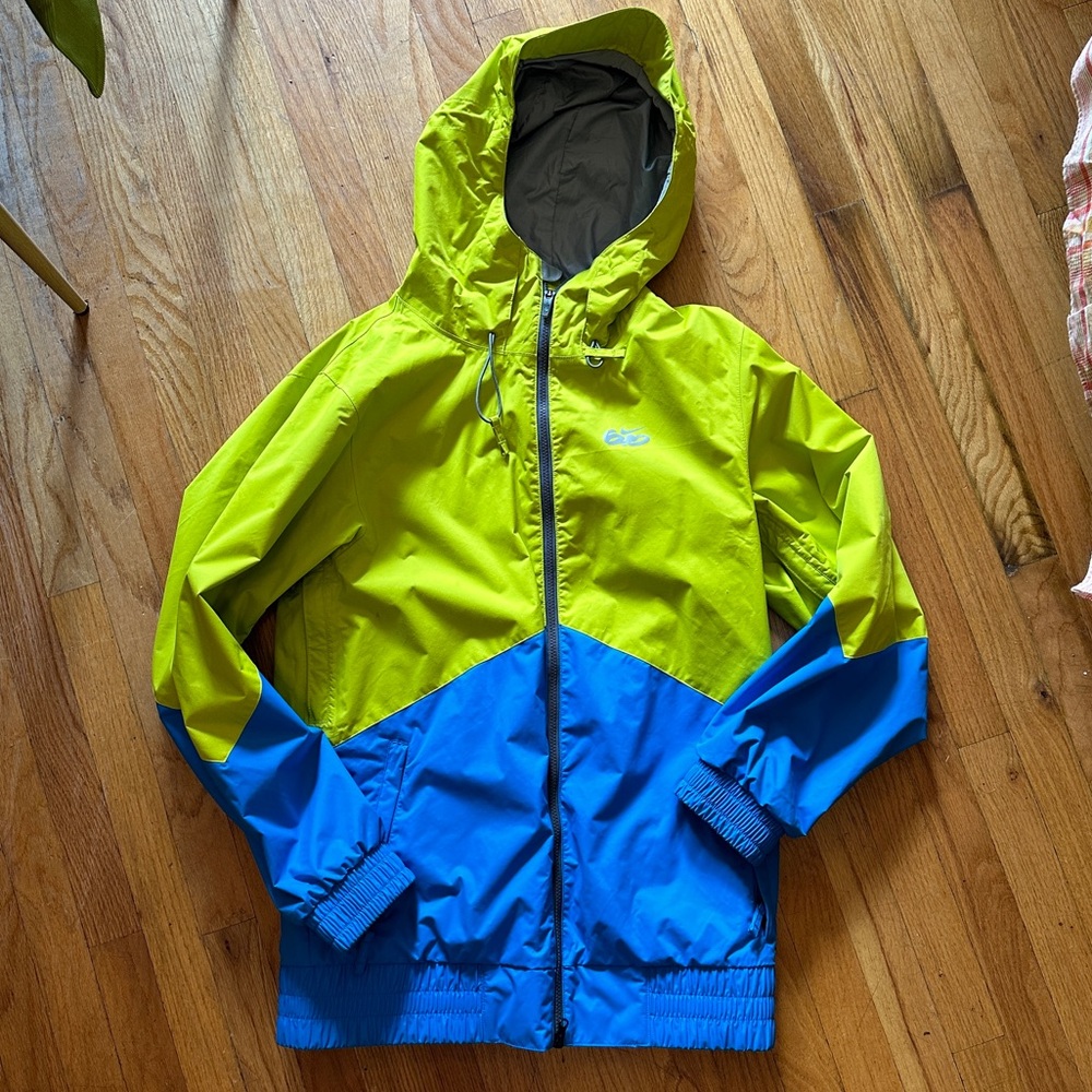Nike 6.0 Kampai Snowboarding and Skiing Jacket
